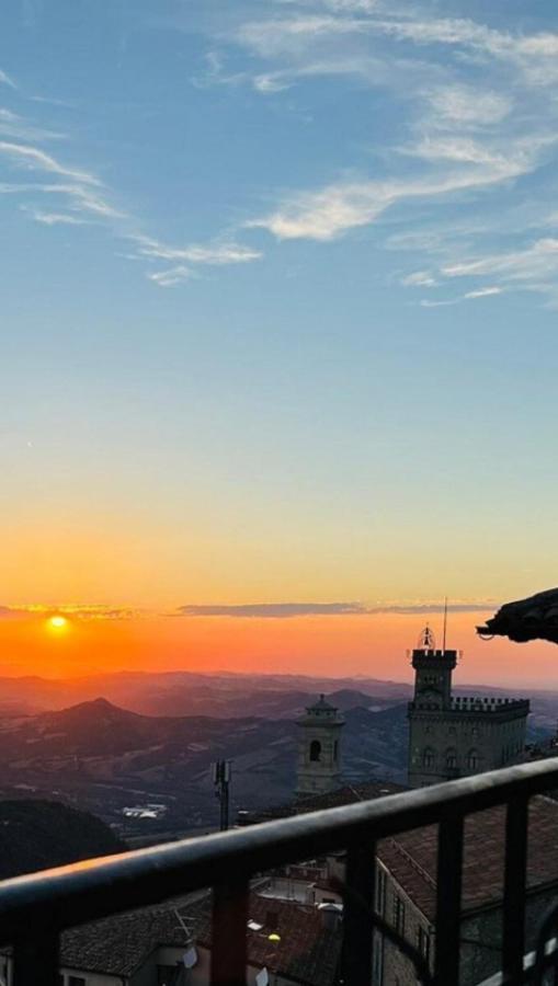 Hotel La Rocca San Marino Luaran gambar