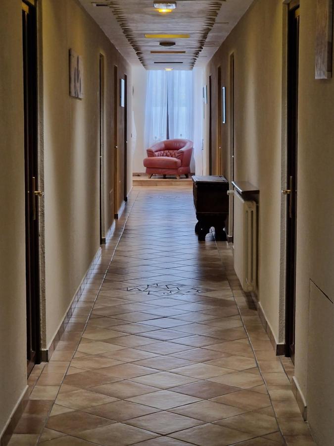 Hotel La Rocca San Marino Luaran gambar