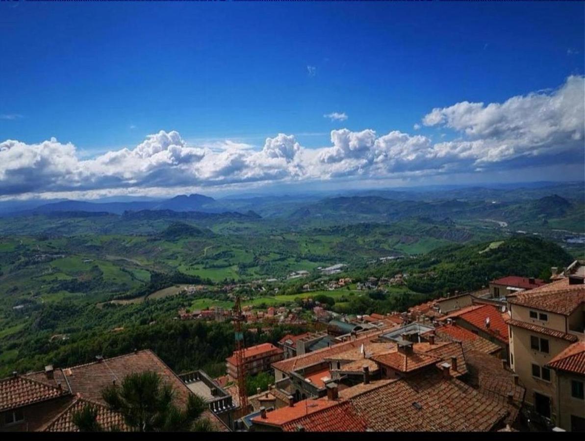 Hotel La Rocca San Marino Luaran gambar