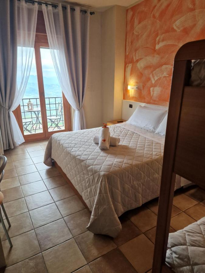 Hotel La Rocca San Marino Luaran gambar
