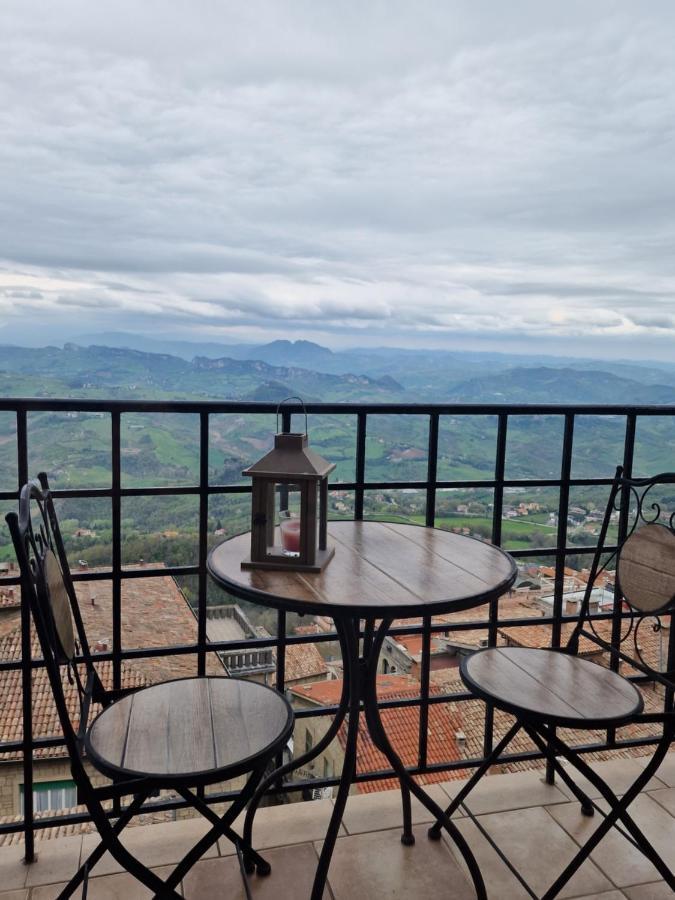 Hotel La Rocca San Marino Luaran gambar