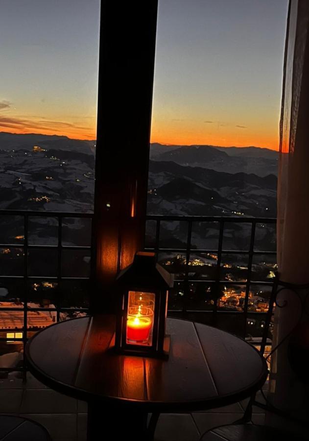 Hotel La Rocca San Marino Luaran gambar