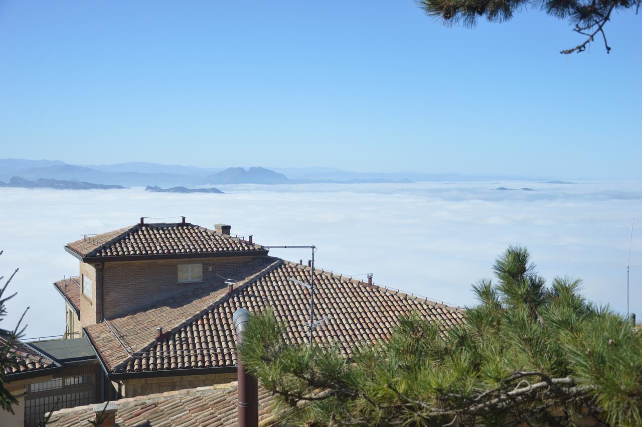 Hotel La Rocca San Marino Luaran gambar